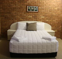 Golden Sands Motor Inn - Accommodation Daintree