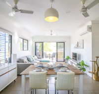 ZEN QUARTERS - The NOMADS PAD Near Nightcliff Markets  Sunset Foreshore - Accommodation Daintree