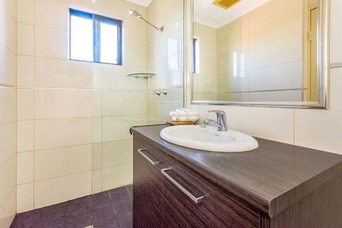 Quality Hotel Darwin Airport - Accommodation Daintree 20