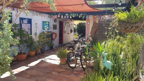 Alice\'s Secret Travellers Inn - Accommodation Daintree 15