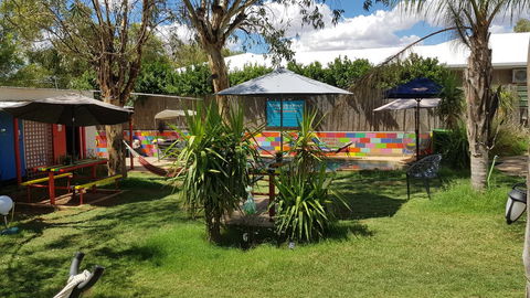 Alice\'s Secret Travellers Inn - Accommodation Daintree 0