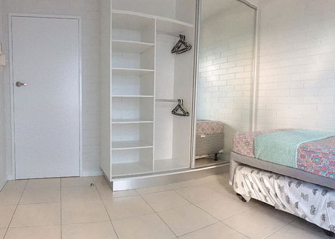 Cozy Room For A Great Stay In Darwin - Excellent Location - Accommodation Daintree 5
