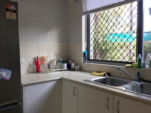 Cozy Room For A Great Stay In Darwin - Excellent Location - Accommodation Daintree 3
