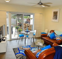 Rock Wallaby - Accommodation Daintree