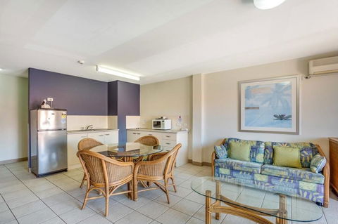 Nelson Bay Breeze - Accommodation Daintree 26