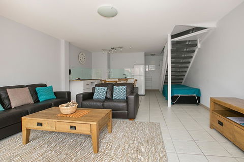 Nelson Bay Breeze - Accommodation Daintree 10