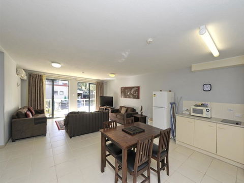 Nelson Bay Breeze - Accommodation Daintree 8