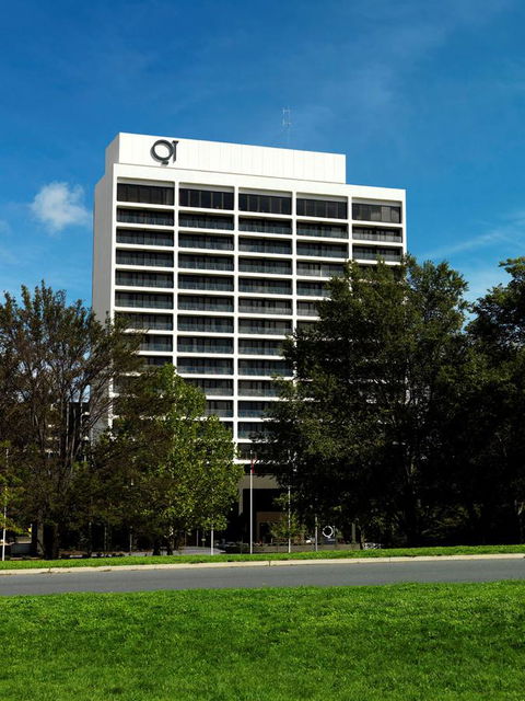 QT Canberra - Accommodation Daintree 2