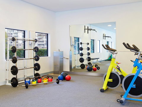 Crowne Plaza Canberra, An IHG Hotel - Accommodation Daintree 5