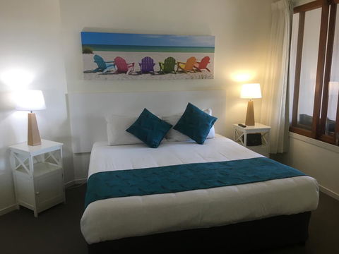 Lennox Holiday Apartments - Accommodation Daintree 19