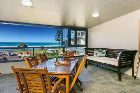 Lennox Holiday Apartments - Accommodation Daintree 2