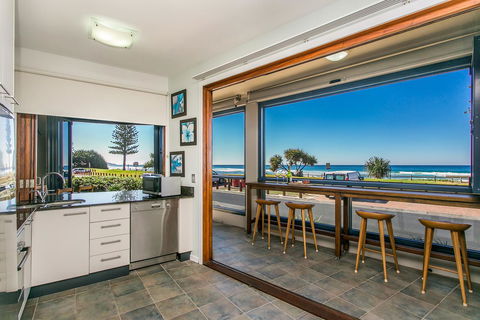 Lennox Holiday Apartments - Accommodation Daintree 13