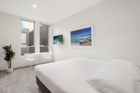 Bondi Beach Studios Suite 1 - Accommodation Daintree 2