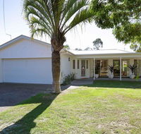 Bonito' 26 Bonito Street - pet friendly housewith aircon - Accommodation Daintree