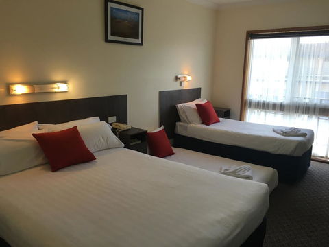 Boulevard Motor Inn - Accommodation Daintree 3