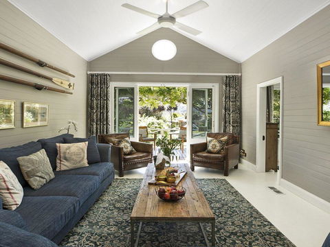 Bourne Cottage - Perfect For All Seasons - Accommodation Daintree 3