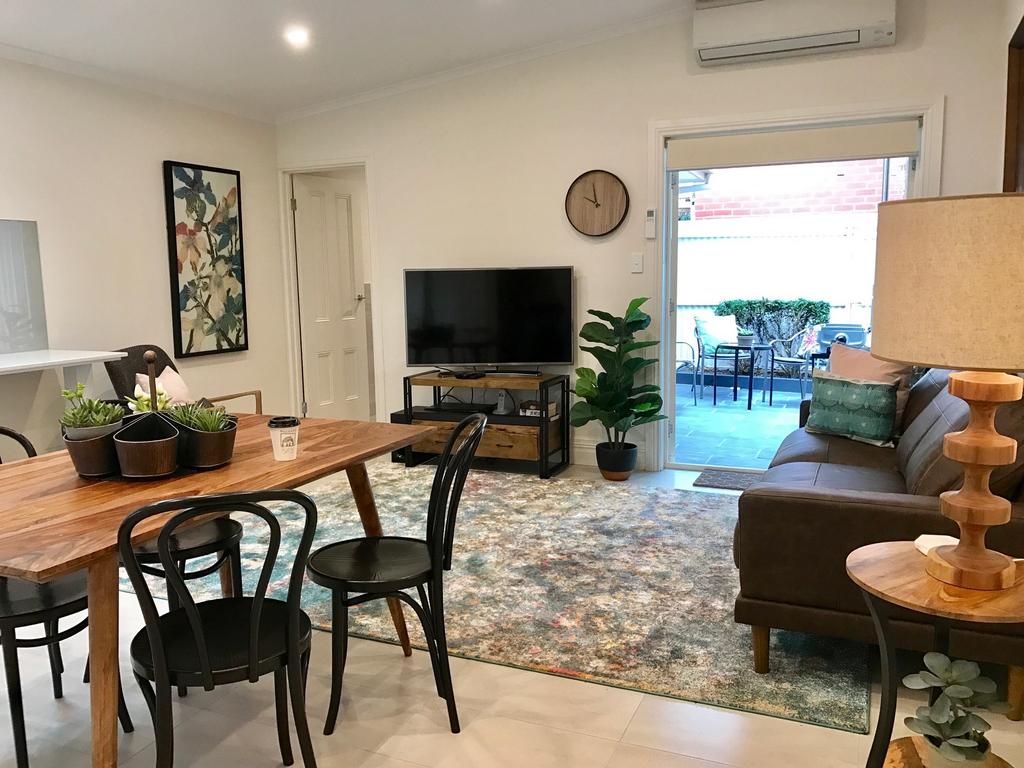 Carlton North VIC Accommodation Daintree