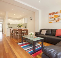 Boutique Stays - Melrose Terrace Townhouse in North Melbourne - Accommodation Daintree