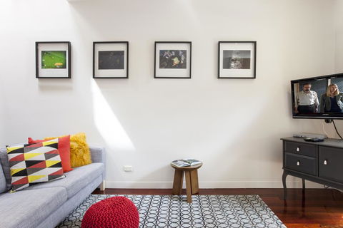 Boutique Stays - Somerset Terrace, Townhouse In Richmond - Accommodation Daintree 3