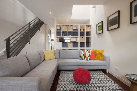 Boutique Stays - Somerset Terrace, Townhouse In Richmond - Accommodation Daintree 0