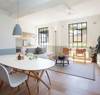 Boutique Sunlit Studio with Designer Furnishings - Accommodation Daintree