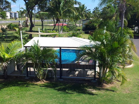 Bowen Arrow Motel - Accommodation Daintree 1