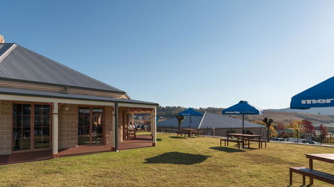 Bowen Inn Motel - Accommodation Daintree 0