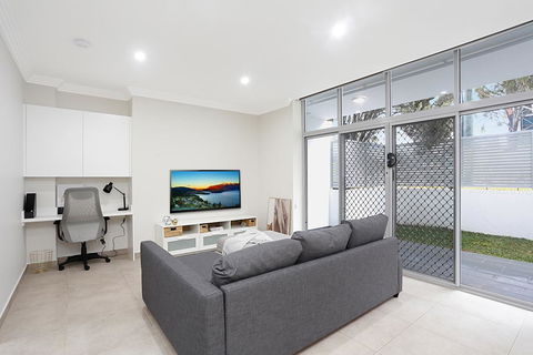 Brand New 2 Bedroom Apartment For 7 People - Accommodation Daintree 0