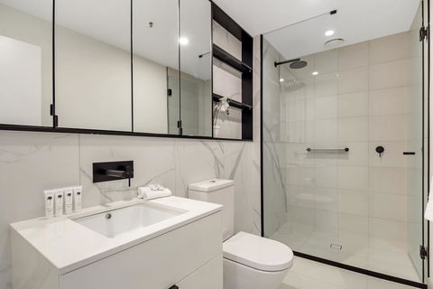 Brand New Apartment With Balcony, Gym And Sauna - Accommodation Daintree 2