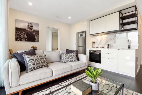 Brand New Apartment With Balcony, Gym And Sauna - Accommodation Daintree 1