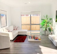 Brand New Home 10 mins to Beach Torquay Geelong Deakin Hospitals - Accommodation Daintree