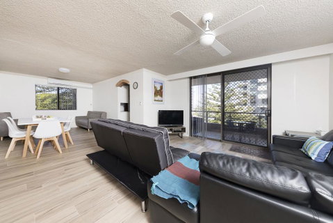 Breakers Unit 3 - Accommodation Daintree 1
