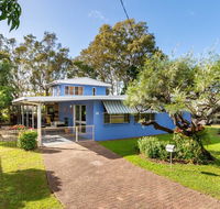 Bribie Beach House Waterfront directly across the road - Solander Esp Banksia Beach - Accommodation Daintree