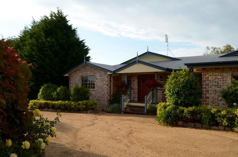 Brick Creek House - Accommodation Daintree 0