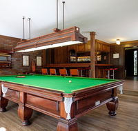 Brookfield Retreat - Large Holiday Home / Group Accommodation - Accommodation Daintree
