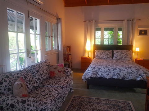 Brookvale House Balingup - Accommodation Daintree 1