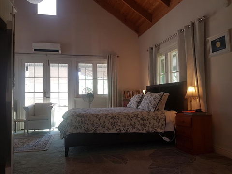 Brookvale House Balingup - Accommodation Daintree 3