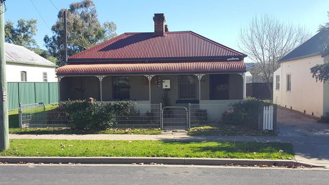 Browncoat Cottage Mudgee - Accommodation Daintree 0