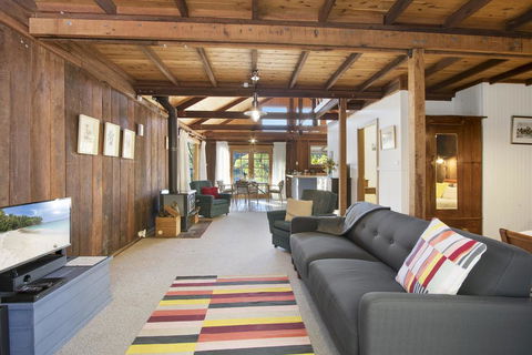 BROWNS COTTAGE - Accommodation Daintree 3