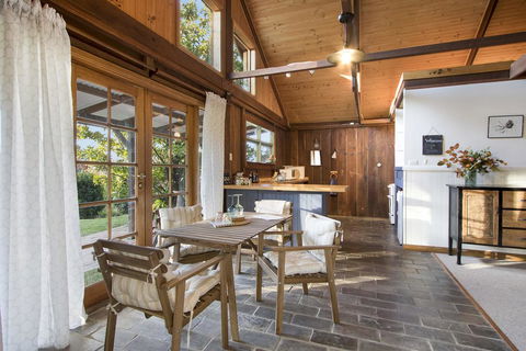BROWNS COTTAGE - Accommodation Daintree 2