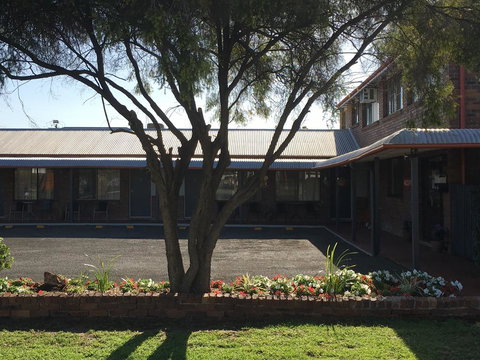 Bryants Motel - Accommodation Daintree 0