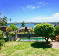 Bundeena Base Holiday Home - Accommodation Daintree