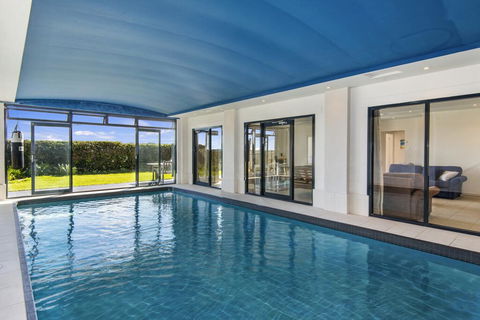 Bungan Beach House - Heated Indoor Pool - Accommodation Daintree 2