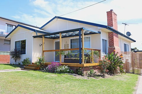 Bungo Beach House - Pet Friendly Home - Accommodation Daintree 0