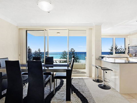 Burleigh Heads Private 2 Bed Ocean View - Accommodation Daintree 3