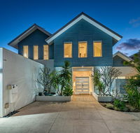 Burns Beach Bed and Shower - Accommodation Daintree