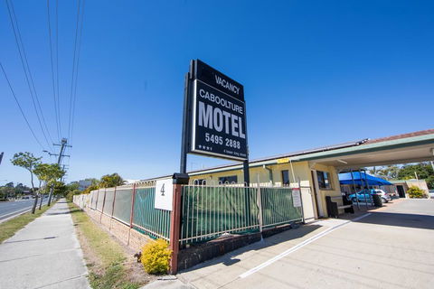 Caboolture Motel - Accommodation Daintree 2