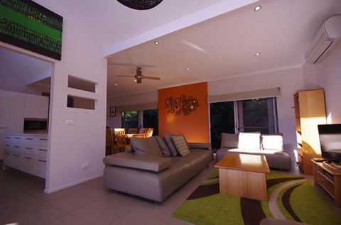 Cadence At Bright - Luxury Accommodation - Accommodation Daintree 1