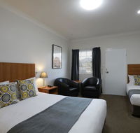 Cadman Motor Inn and Apartments - Accommodation Daintree
