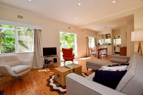 Calamandah House Of Blackheath - Accommodation Daintree 2